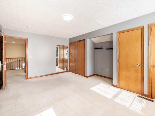 6380 Rossmore Lane, Canal Winchester, OH 43110