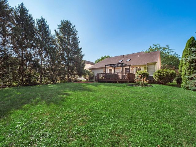 6380 Rossmore Lane, Canal Winchester, OH 43110