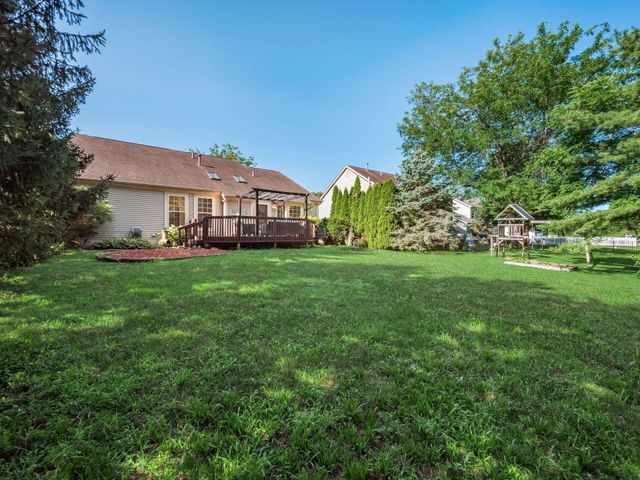 6380 Rossmore Lane, Canal Winchester, OH 43110