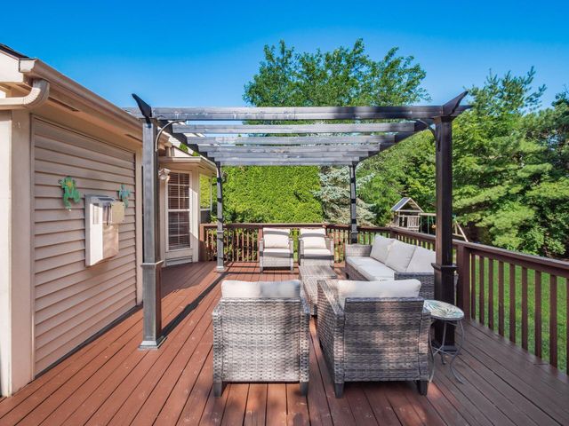 6380 Rossmore Lane, Canal Winchester, OH 43110