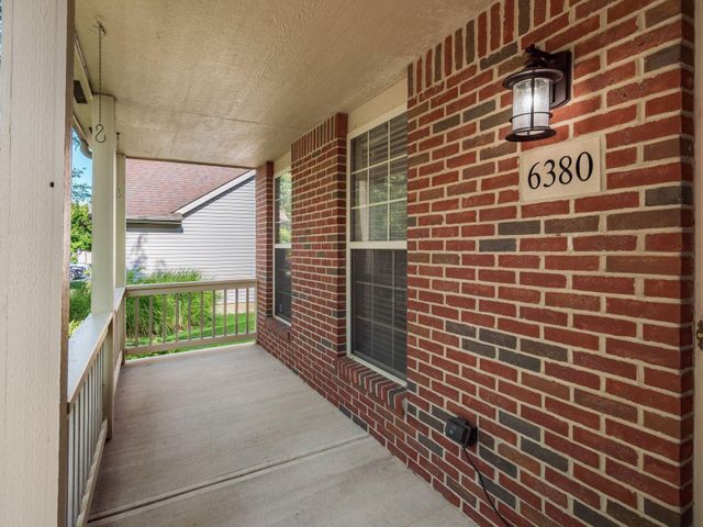 6380 Rossmore Lane, Canal Winchester, OH 43110