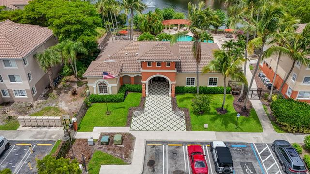 4151 N Haverhill Road 1504, West Palm Beach, FL 33417