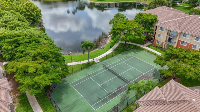 4151 N Haverhill Road 1504, West Palm Beach, FL 33417