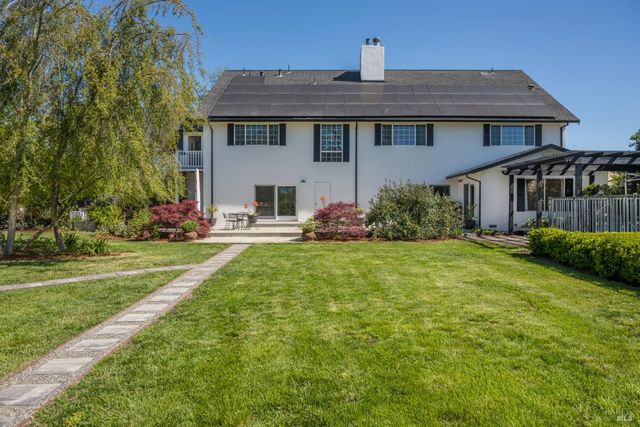 1101 Hedgeside Ave, Napa, CA 94558