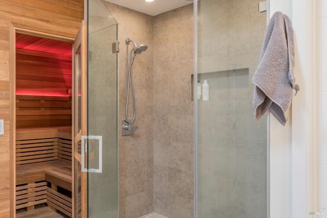 1101 Hedgeside Ave, Napa, CA 94558