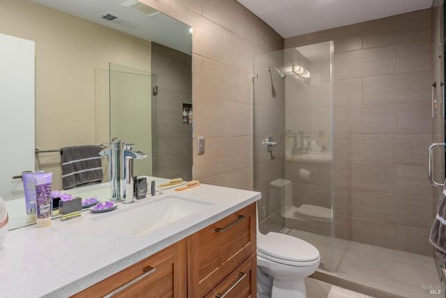 1101 Hedgeside Ave, Napa, CA 94558