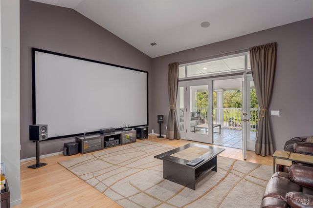 1101 Hedgeside Ave, Napa, CA 94558