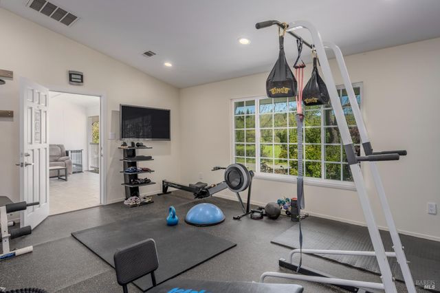 1101 Hedgeside Ave, Napa, CA 94558