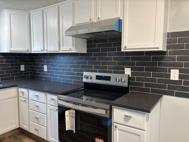 58542 65th Street, Hartford, MI 49057