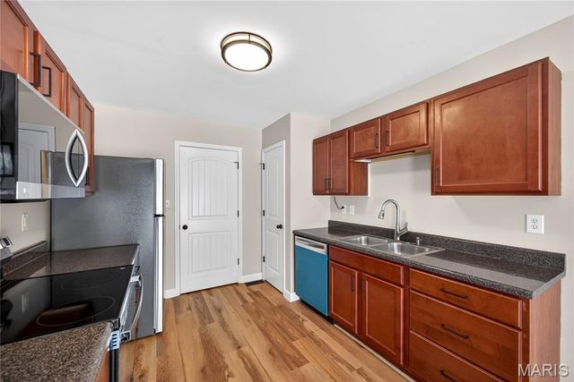 31 Ivy Brook Court, Wentzville, MO 63385