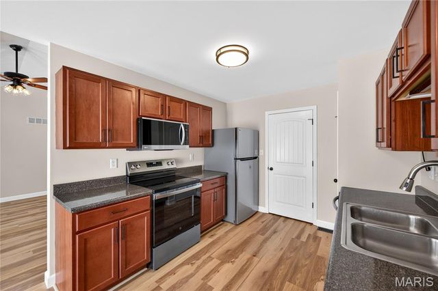 31 Ivy Brook Court, Wentzville, MO 63385