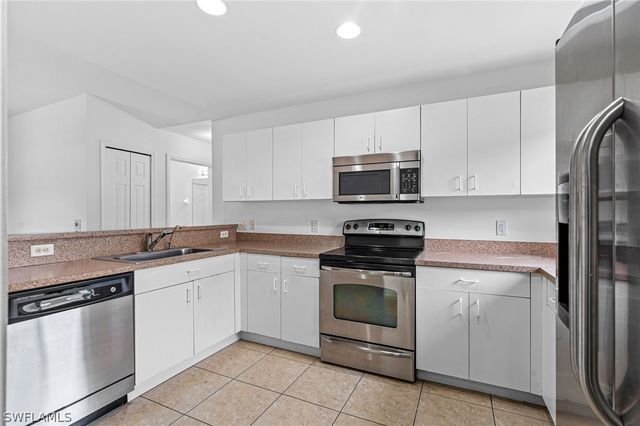 8220 Pennsylvania BLVD, Fort Myers, FL 33967