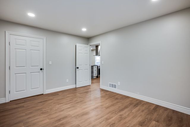 1705 S Greenwood Ave, Wichita, KS 67211