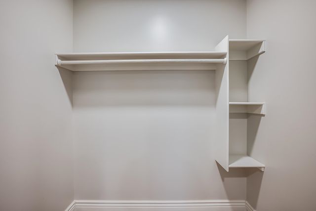 1705 S Greenwood Ave, Wichita, KS 67211