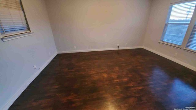 6307 SENTRY PT, San Antonio, TX 78233