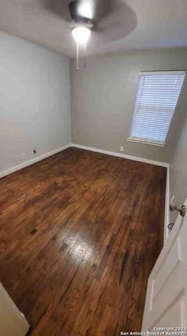 6307 SENTRY PT, San Antonio, TX 78233