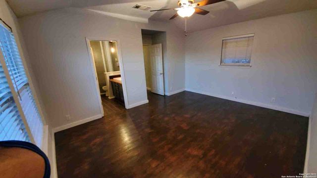 6307 SENTRY PT, San Antonio, TX 78233