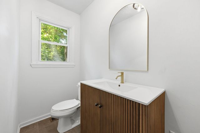 1418 Tunnel Boulevard, Chattanooga, TN 37411