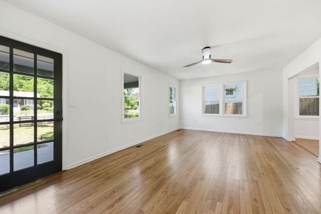1418 Tunnel Boulevard, Chattanooga, TN 37411