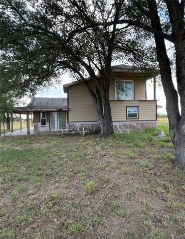 403 County Road 149, Alice, TX 78332