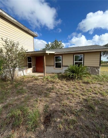 403 County Road 149, Alice, TX 78332