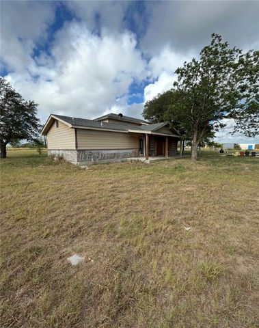 403 County Road 149, Alice, TX 78332