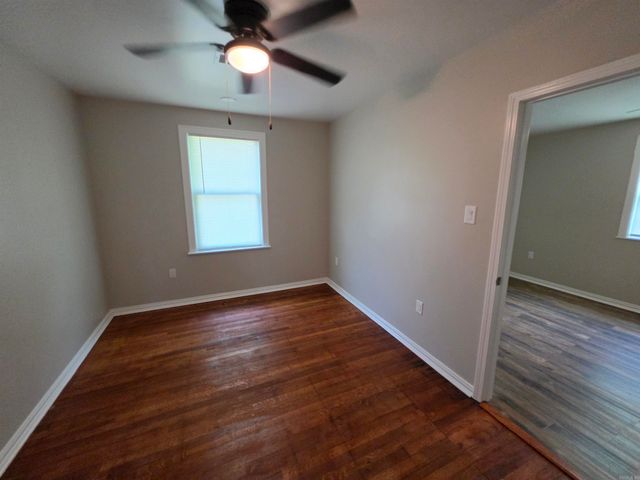1703 W 19Th St, North Little Rock, AR 72114