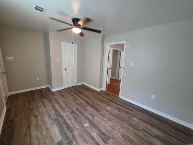 1703 W 19Th St, North Little Rock, AR 72114