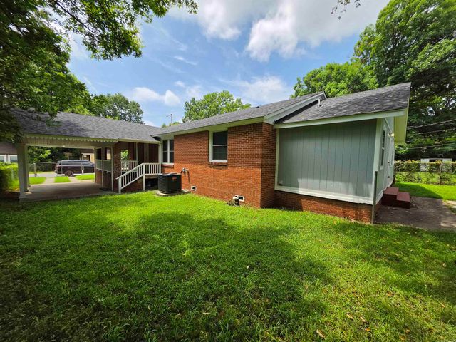 1703 W 19Th St, North Little Rock, AR 72114