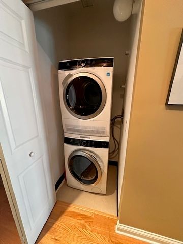 8 W Monroe Street 1410, Chicago, IL 60603