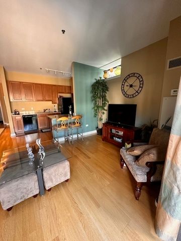 8 W Monroe Street 1410, Chicago, IL 60603