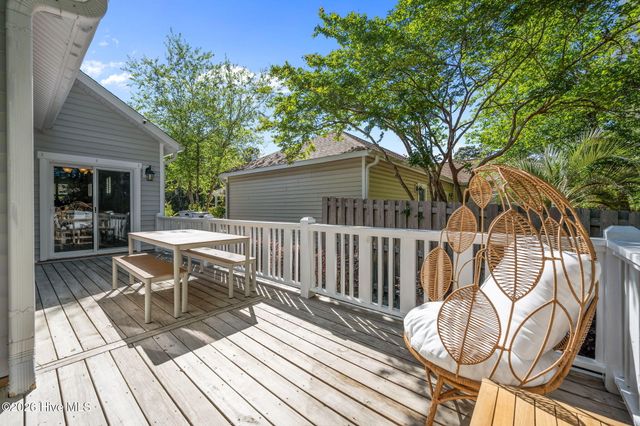 806 Wildflower Drive, Holly Ridge, NC 28445