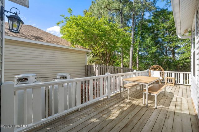806 Wildflower Drive, Holly Ridge, NC 28445