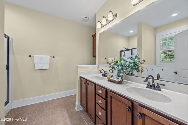 806 Wildflower Drive, Holly Ridge, NC 28445