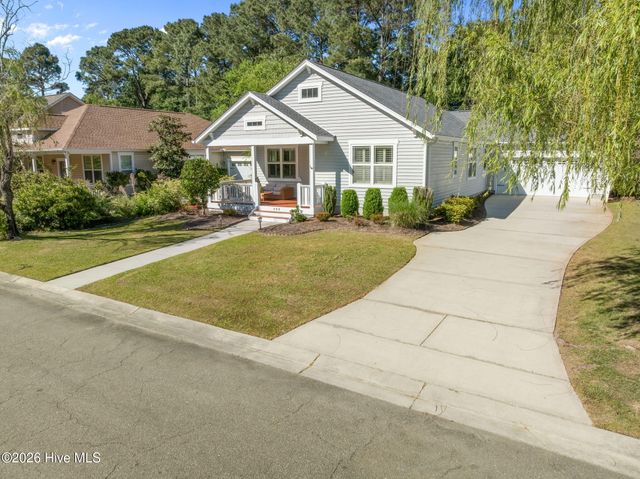 806 Wildflower Drive, Holly Ridge, NC 28445