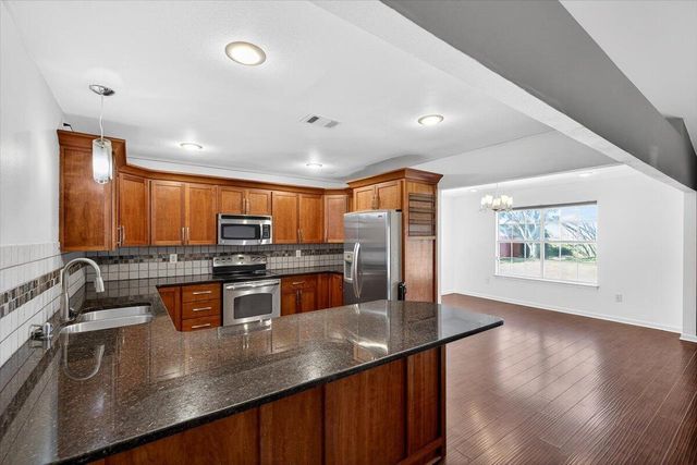 608 Northview Drive, Crestview, FL 32536