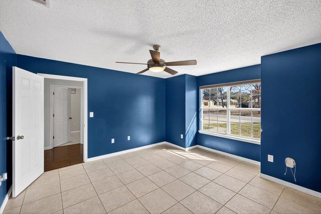 608 Northview Drive, Crestview, FL 32536