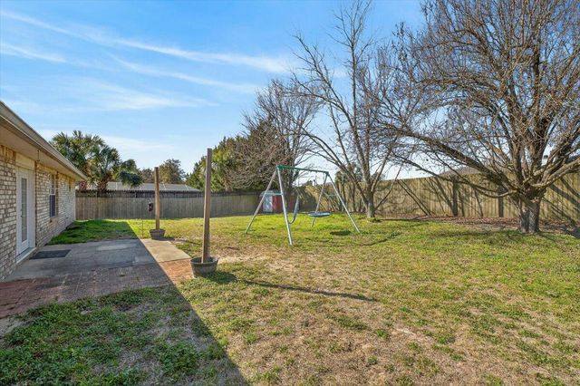 608 Northview Drive, Crestview, FL 32536