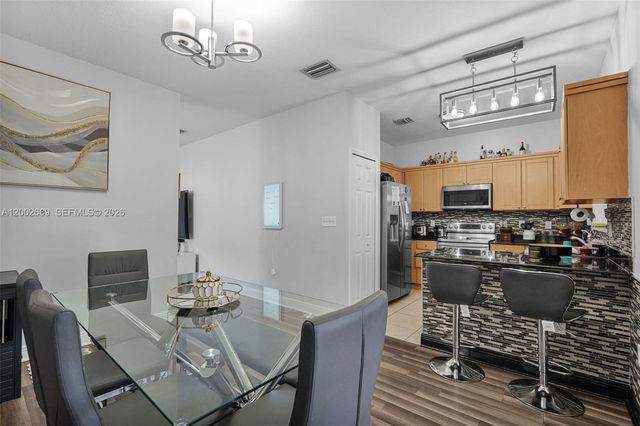 1381 W 30th St, Hialeah, FL 33012