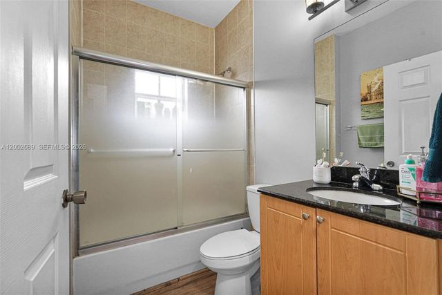 1381 W 30th St, Hialeah, FL 33012