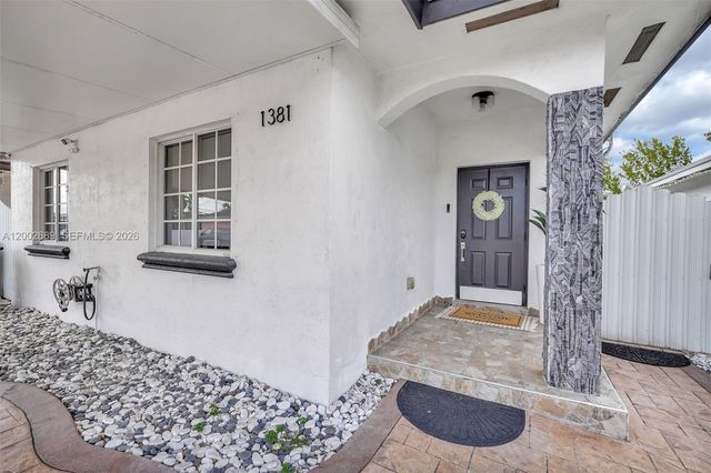 1381 W 30th St, Hialeah, FL 33012