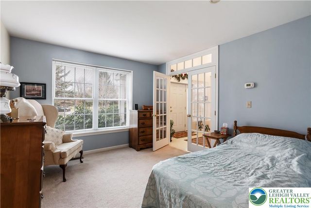 5235 Surrey Court, Upper Macungie Twp, PA 18104