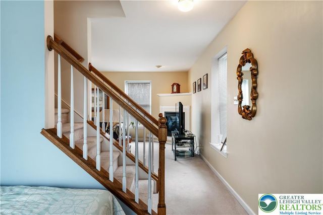 5235 Surrey Court, Upper Macungie Twp, PA 18104