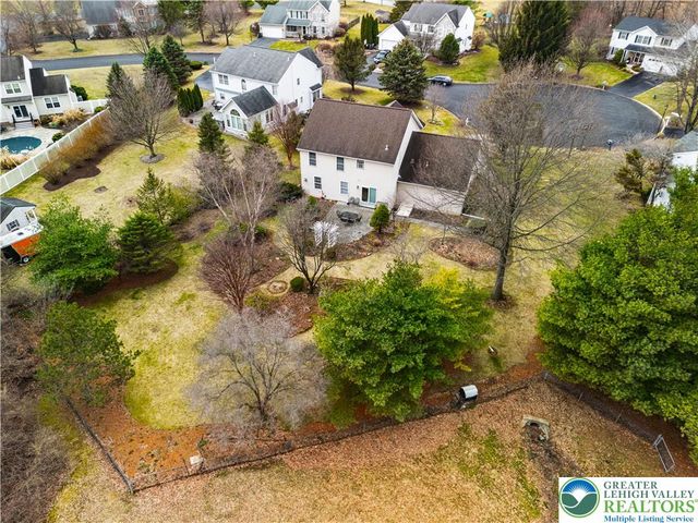 5235 Surrey Court, Upper Macungie Twp, PA 18104