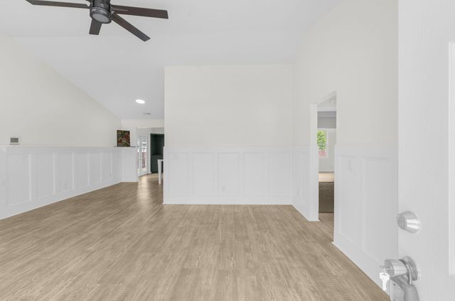 207 Amy Drive, Goose Creek, SC 29445