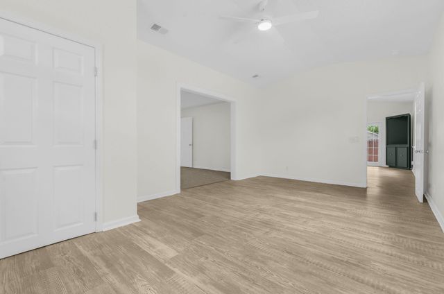 207 Amy Drive, Goose Creek, SC 29445