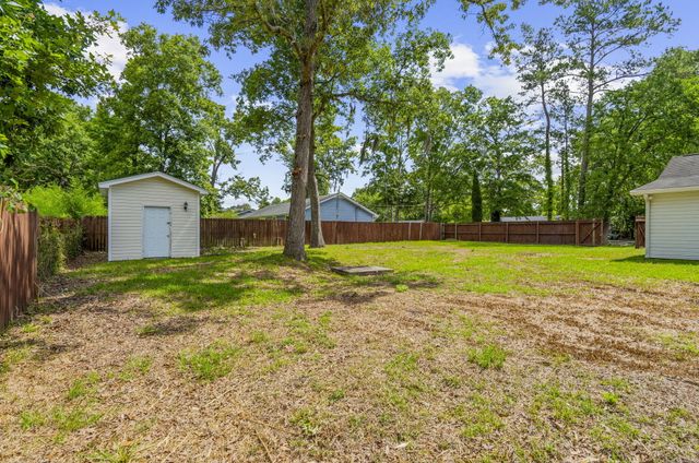 207 Amy Drive, Goose Creek, SC 29445