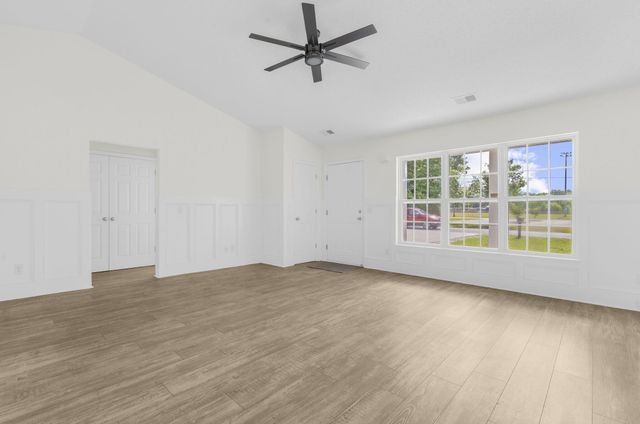 207 Amy Drive, Goose Creek, SC 29445