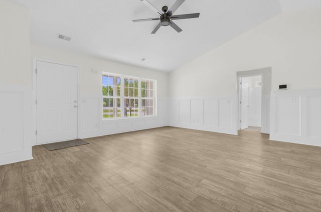 207 Amy Drive, Goose Creek, SC 29445