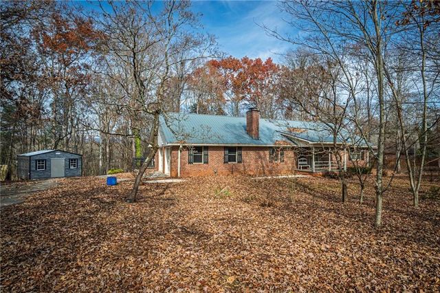 323 McCartan Trail, Clarkesville, GA 30523